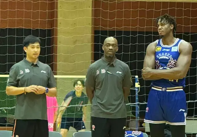 比赛中拿到, 篮板 比赛中拿到, 篮板