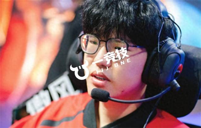 在上路击杀, Jwei泰, re阿卡丽