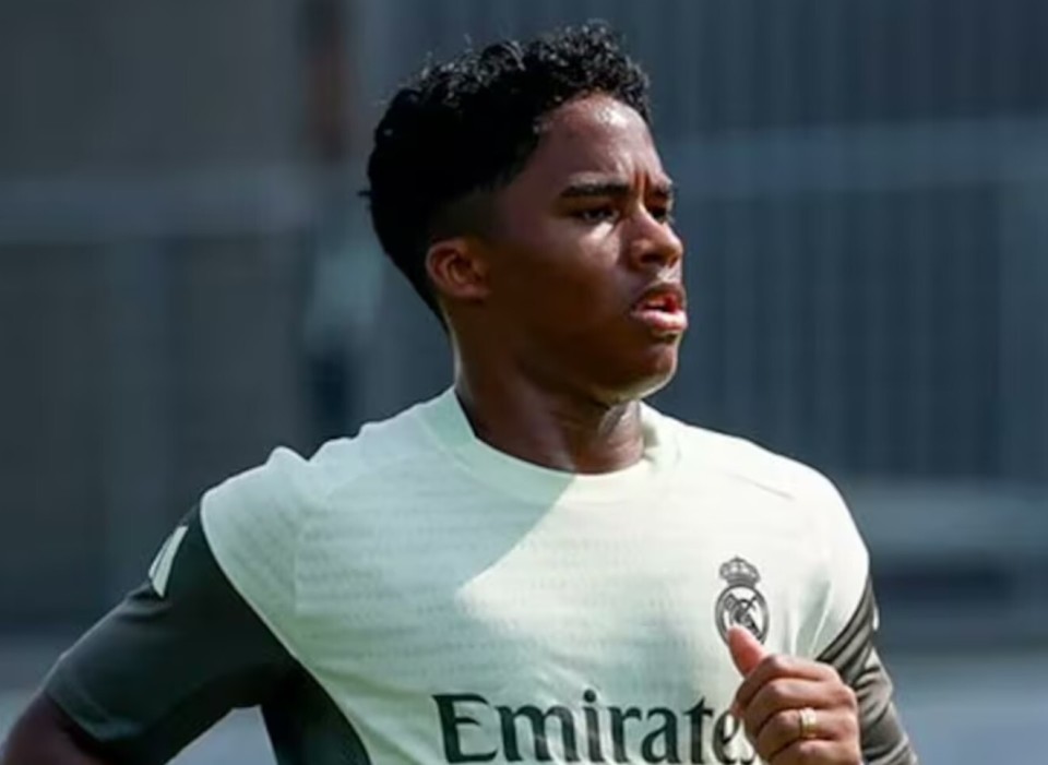 他也只获得, 俱乐部已向, 出场 他也只获得, 俱乐部已向, 出场