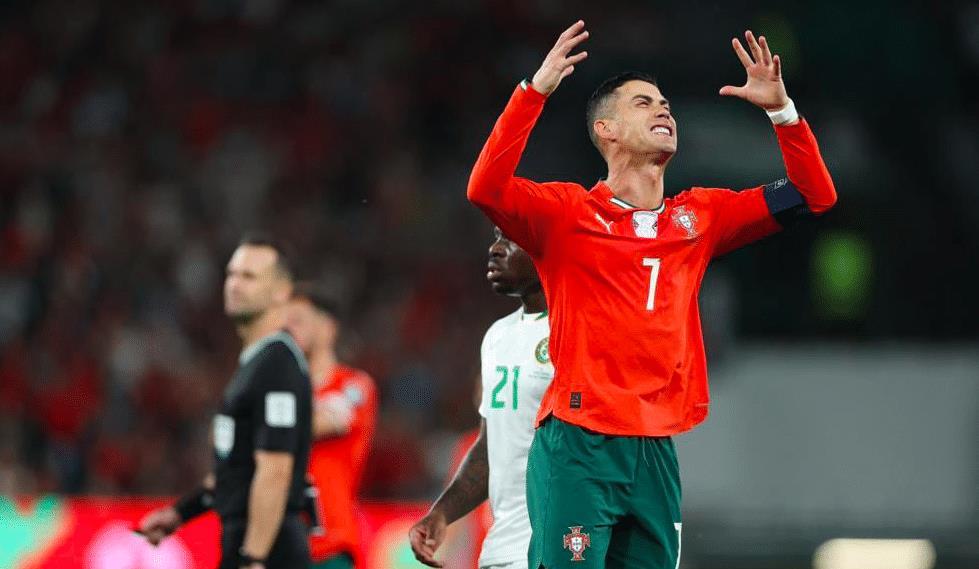 守球员头球, 分钟, img