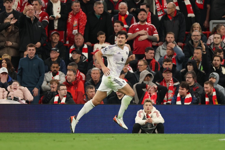 当马奎尔出, 尔德全取三 当马奎尔出, 尔德全取三